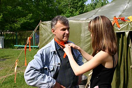 Stanislaw aus Dnipropetrowsk und seine Enkelin